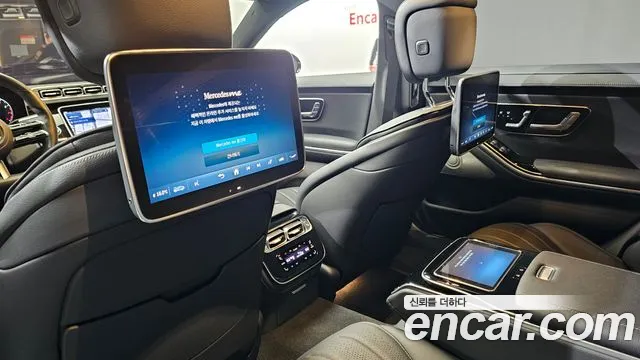 Mercedes-Benz S-Class — Фото автомобиля 18