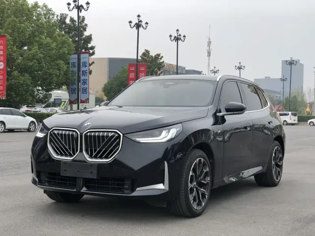 Фотография автомобиля — BMW X3