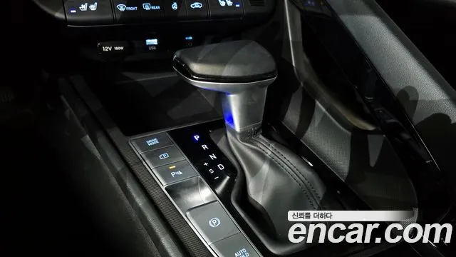 Hyundai Avante CN7 — Фото автомобиля 9