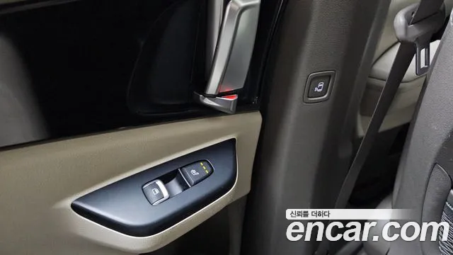 Kia Canival Carnival 4 поколение Дизель 9 мест Prestige — Фото автомобиля 18