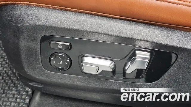BMW X7 — Фото автомобиля 27