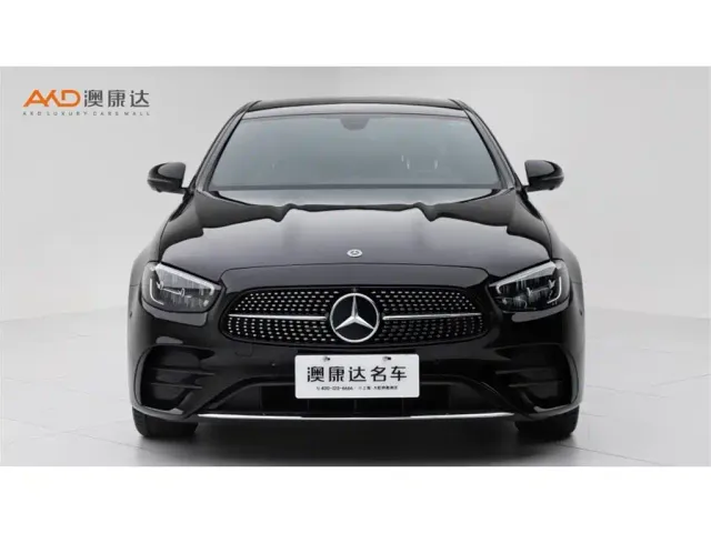Mercedes-Benz E-Class — Фото автомобиля 2