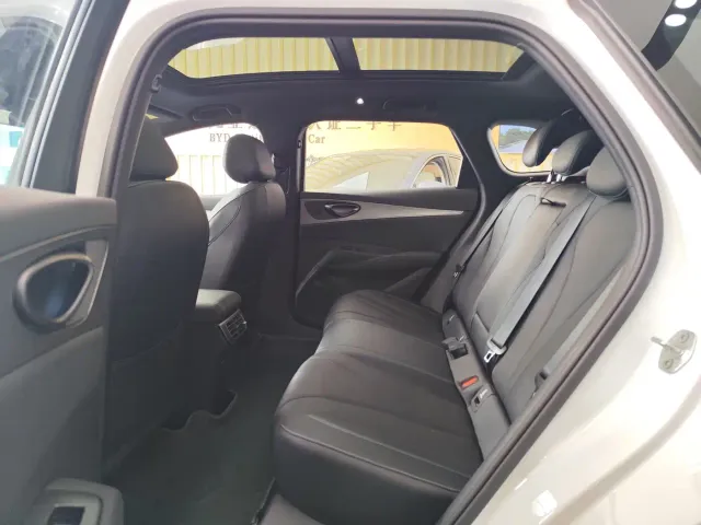 BYD Seal 06 DM-i Touring — Фото автомобиля 10