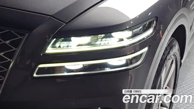Genesis GV80 2.5T Бензин AWD — Фото автомобиля 19