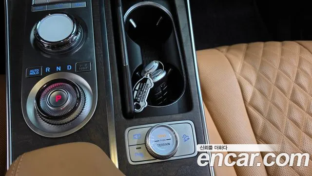 Genesis GV80 — Фото автомобиля 12