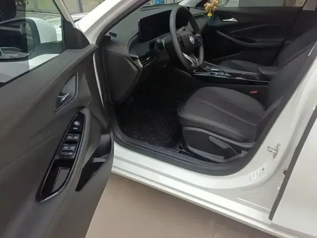 Buick Verano — Фото автомобиля 15