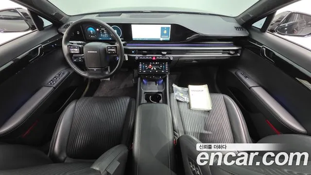 Hyundai Grandeur GN7 — Фото автомобиля 10