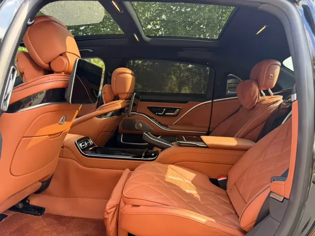 Mercedes-Benz Maybach S-Class — Фото автомобиля 16