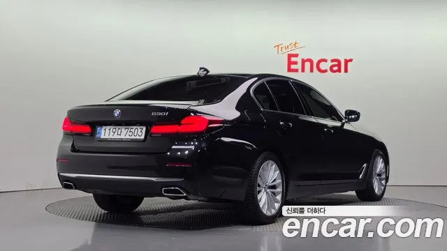 BMW 5 Series G30 — Фото автомобиля 2
