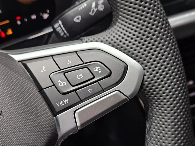 Volkswagen Passat — Фото автомобиля 8