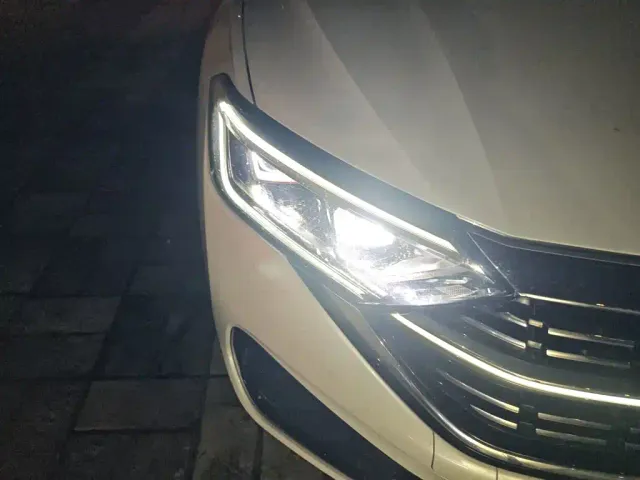 Volkswagen Sagitar — Фото автомобиля 7