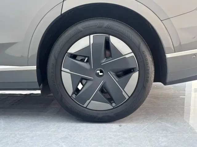 Ledao Ledao L90 2025 2WD Base Model — Фото автомобиля 10