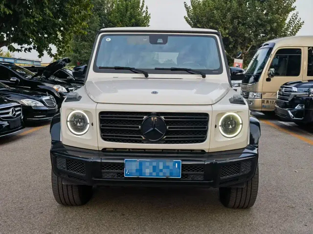 Mercedes-Benz G-Class — Фото автомобиля 2