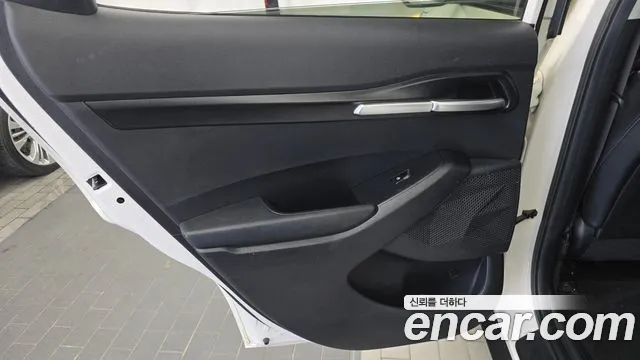 Kia Seltos Новый Seltos Бензин 2.0 2WD — Фото автомобиля 25