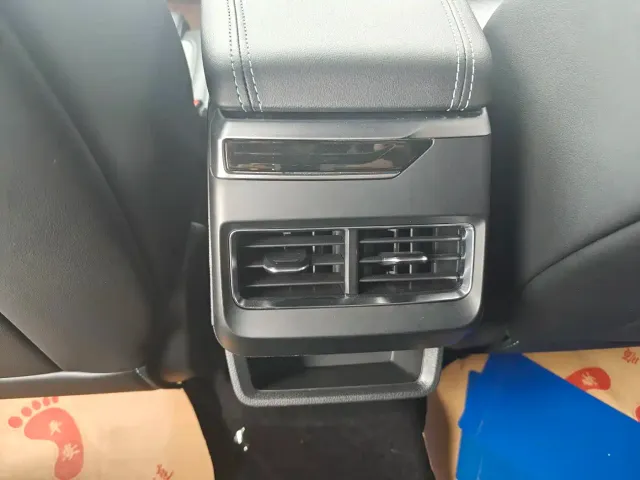Geely Xingrui — Фото автомобиля 8
