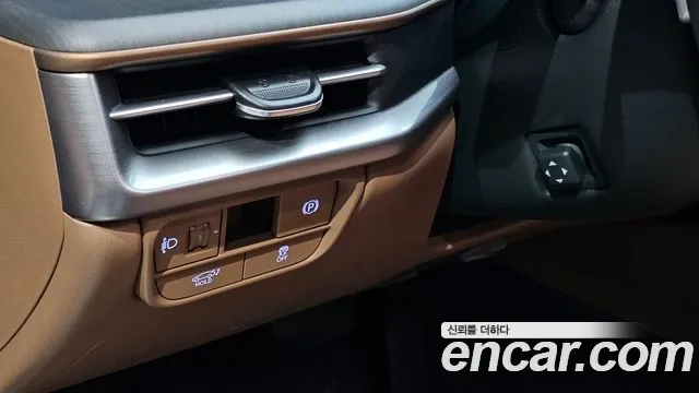 Hyundai Grandeur GN7 — Фото автомобиля 26