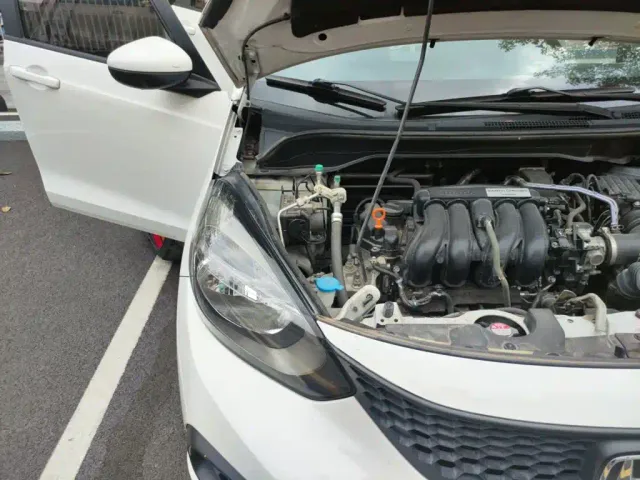 Honda Fit — Фото автомобиля 20