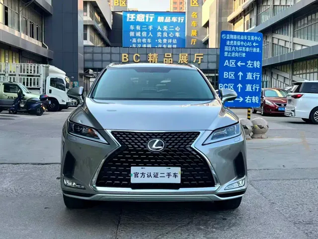 Lexus RX — Фото автомобиля 2