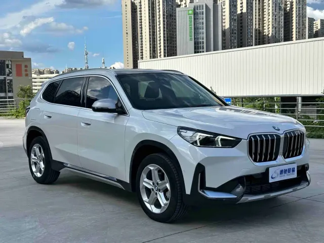 BMW X1 — Фото автомобиля 3