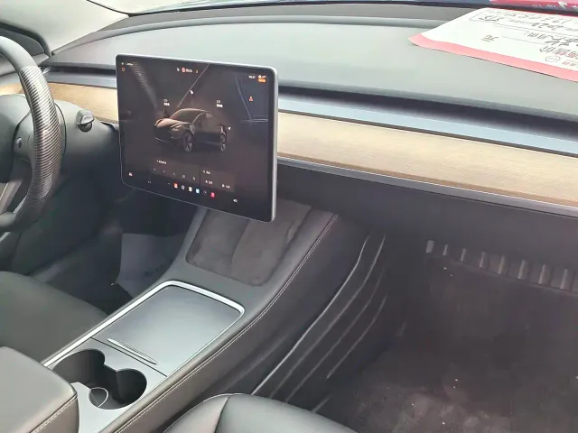 Tesla Model 3 2022 Model Rear-Wheel Drive Version — Фото автомобиля 5