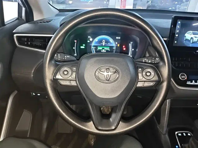 Toyota Corolla Cross — Фото автомобиля 10