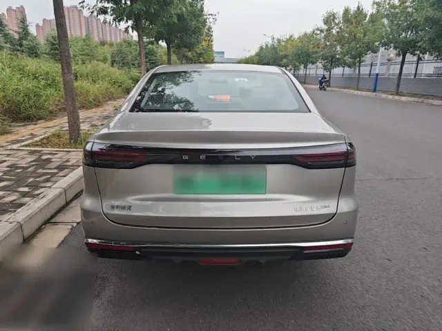 Geely Galaxy Stellar 6 — Фото автомобиля 5