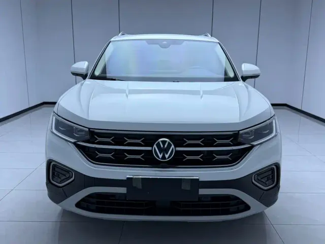 Volkswagen Tayron — Фото автомобиля 2