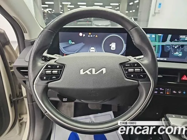 Kia EV6 — Фото автомобиля 9