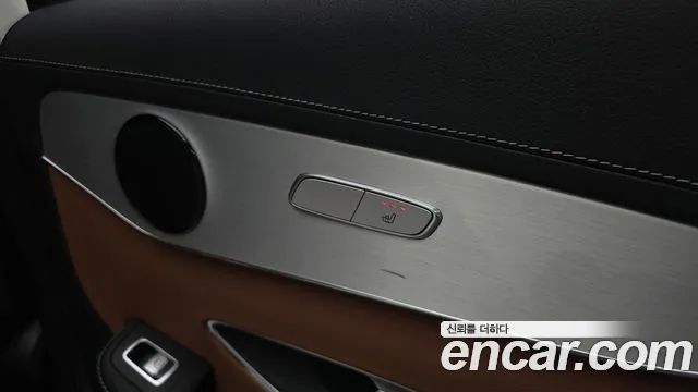 Mercedes-Benz GLC-Class — Фото автомобиля 19