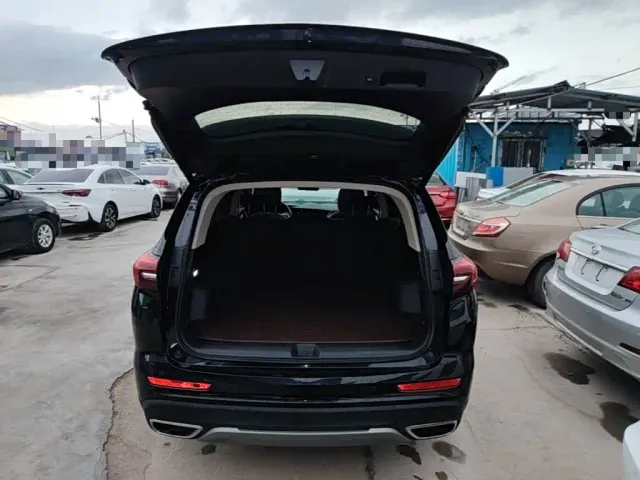 Buick Envision Plus — Фото автомобиля 18