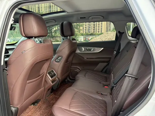 Chery Tiggo 8 PRO — Фото автомобиля 5