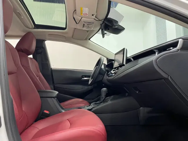 Toyota Corolla — Фото автомобиля 12
