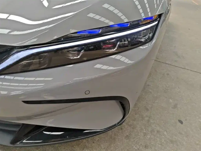 BYD Han — Фото автомобиля 23