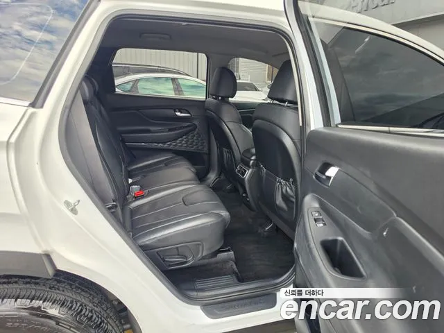 Hyundai Santa Fe Santa Fe (New) — Фото автомобиля 13