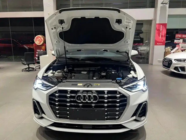 Audi Q3 — Фото автомобиля 18