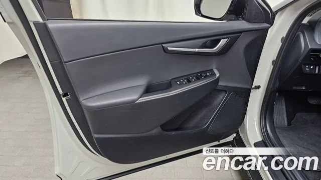 Kia EV6 — Фото автомобиля 20