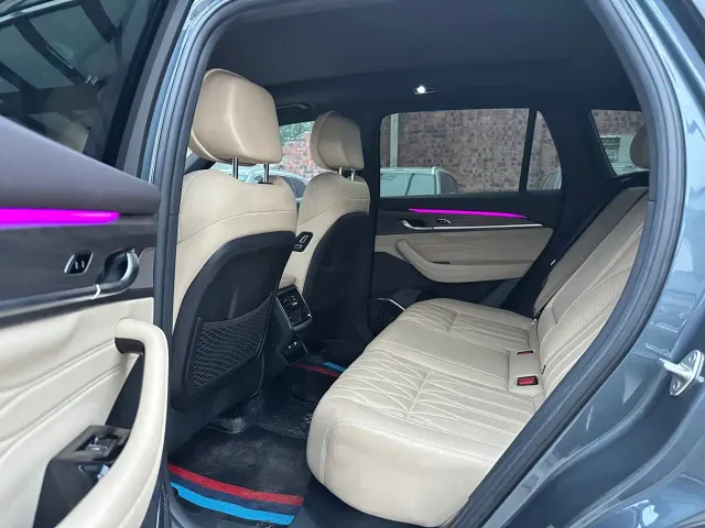 Geely Xingyue L — Фото автомобиля 6