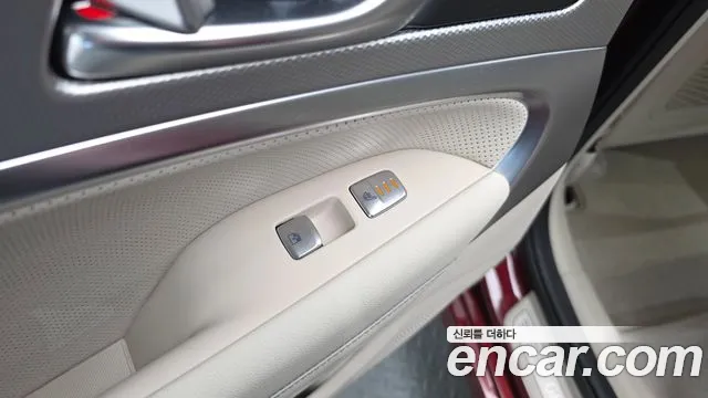 Genesis G70 New — Фото автомобиля 19