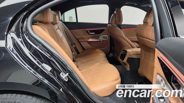 Mercedes-Benz E-Class W214 — Фото автомобиля 17