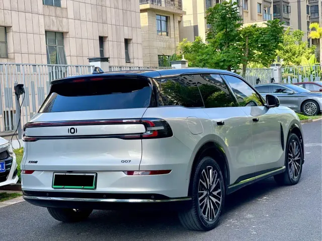 Changan Qiyuan Q07 — Фото автомобиля 9