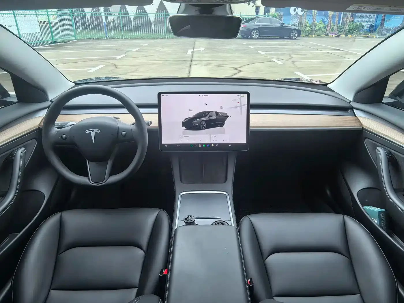 Tesla Model 3 2022 Model Rear-Wheel Drive Version — Фото автомобиля 10