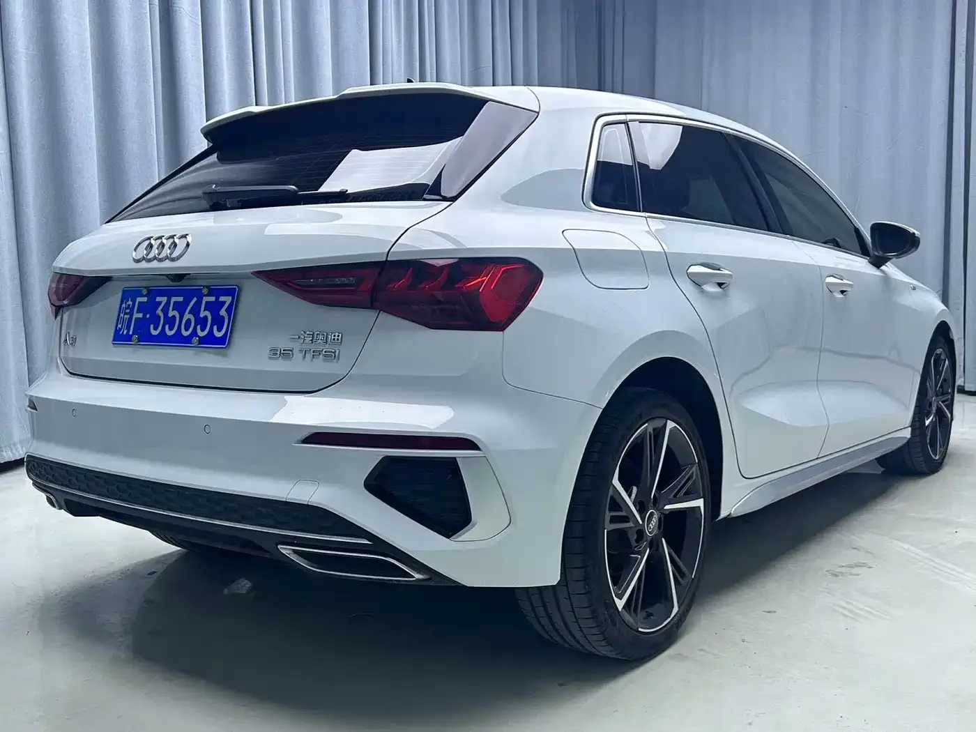 Audi Audi A3 2023 Sportback 35 TFSI Fashion Sport — Фото автомобиля 18