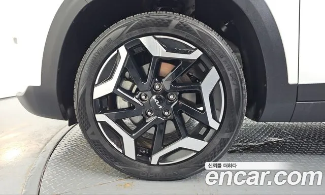Kia Seltos — Фото автомобиля 5