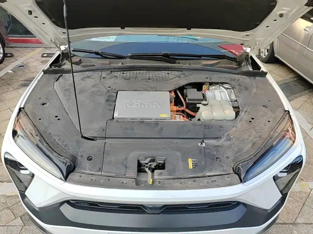 Nio EC6 — Фото автомобиля 19