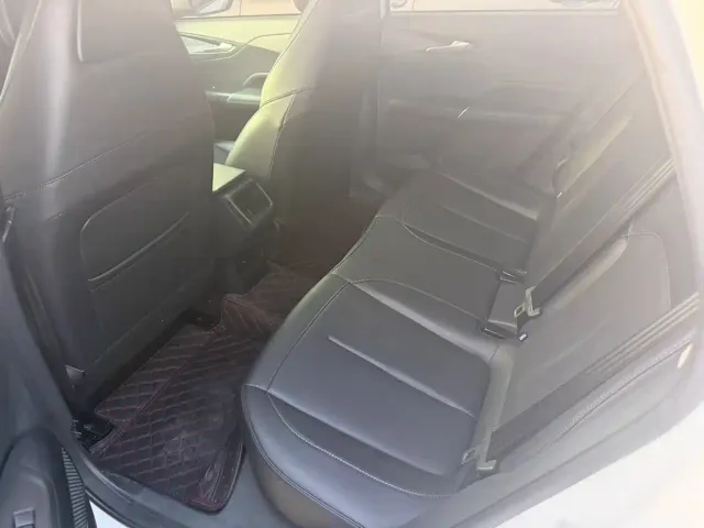 Changan Eado — Фото автомобиля 4