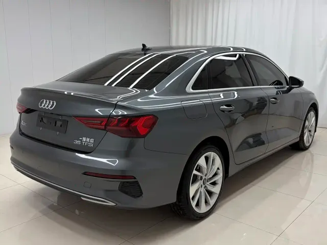 Audi A3 — Фото автомобиля 4