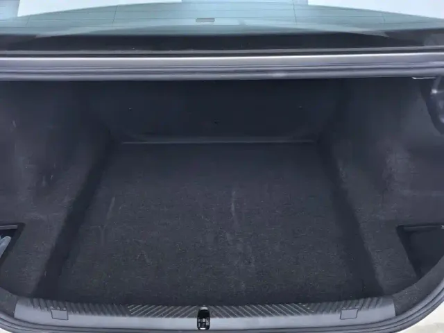 BMW 5 Series — Фото автомобиля 15