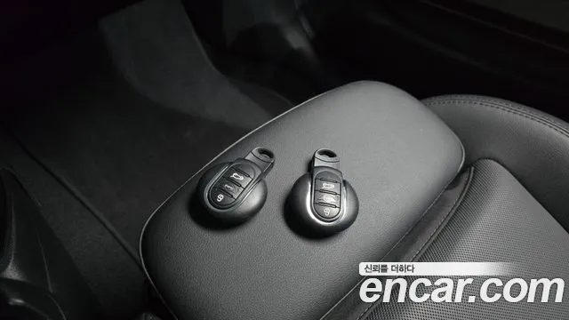 MINI Cooper — Фото автомобиля 20