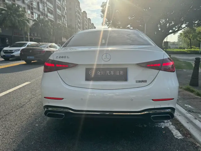 Mercedes-Benz C-Class — Фото автомобиля 5