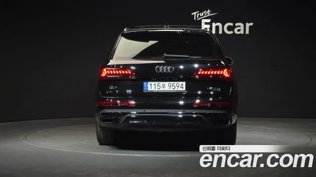 Audi Q7 55 TFSI quattro Premium — Фото автомобиля 4